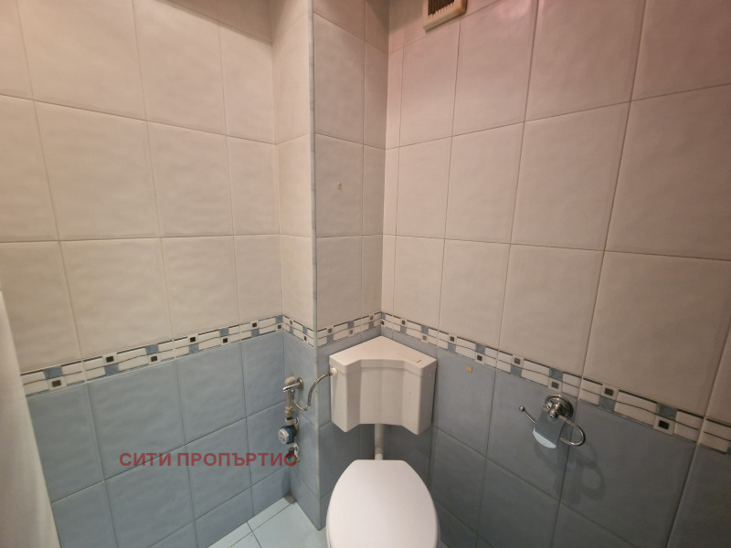 Продава  Офис град Благоевград , Идеален център , 75 кв.м | 21566867 - изображение [4]