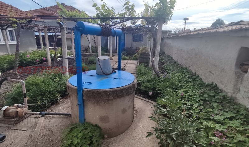 Продава КЪЩА, с. Алваново, област Търговище, снимка 5 - Къщи - 52783725