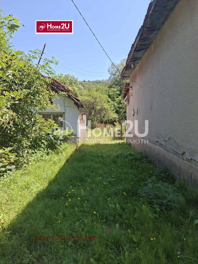 Продава КЪЩА, с. Гинци, област София област, снимка 3 - Къщи - 55642969
