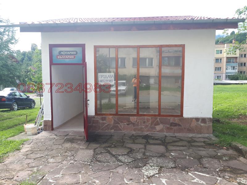 Продава МАГАЗИН, гр. Берковица, област Монтана, снимка 2 - Магазини - 52783935