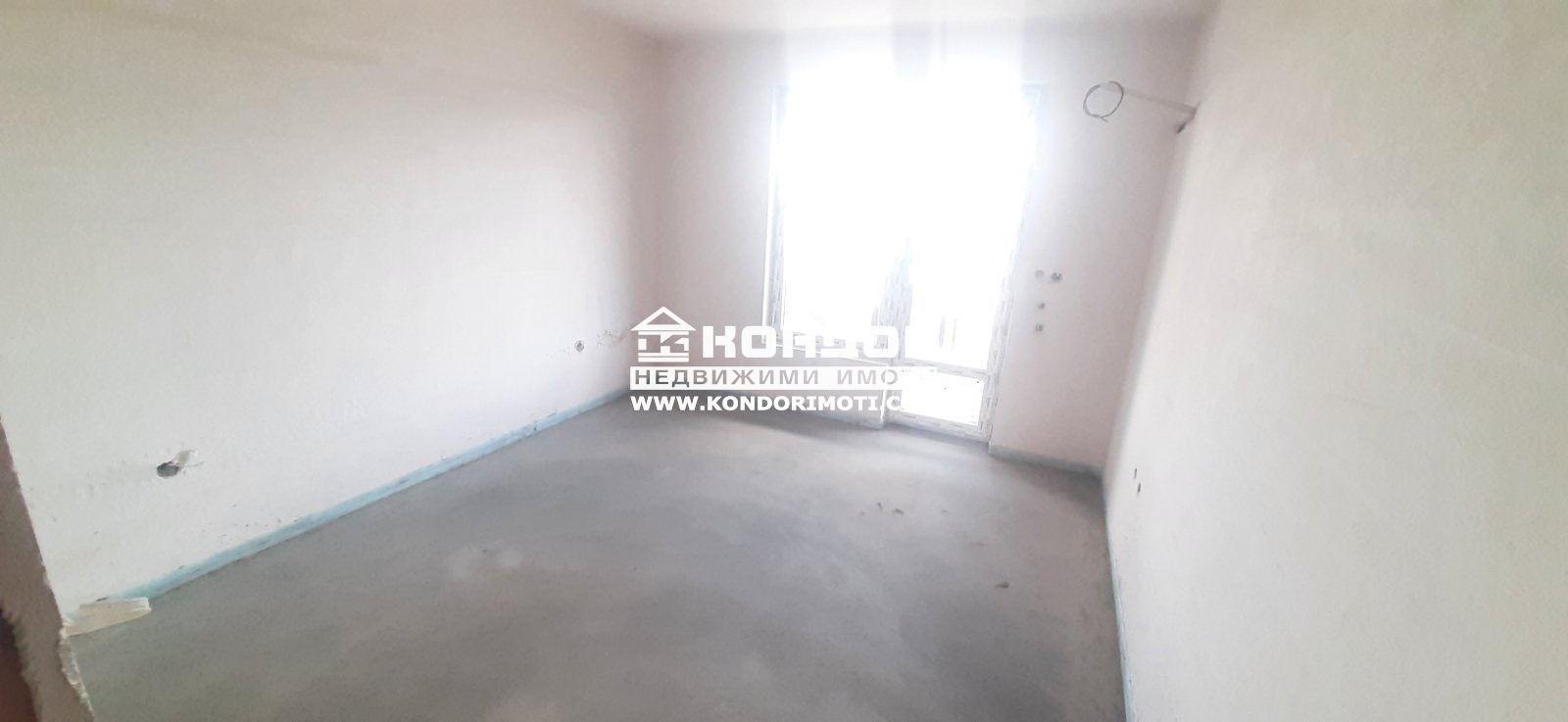 Продава 3-СТАЕН, гр. Пловдив, Кючук Париж, снимка 2 - Апартаменти - 34935944