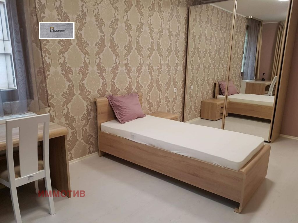 Продава 3-СТАЕН, гр. Варна, Лятно кино Тракия, снимка 5 - Апартаменти - 54470016