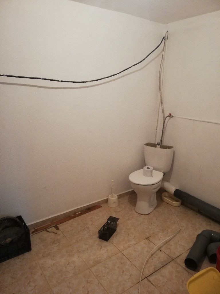 Til salgs  Butikk Stara Zagora , Tsentar , 27 kvm | 23403890 - bilde [3]