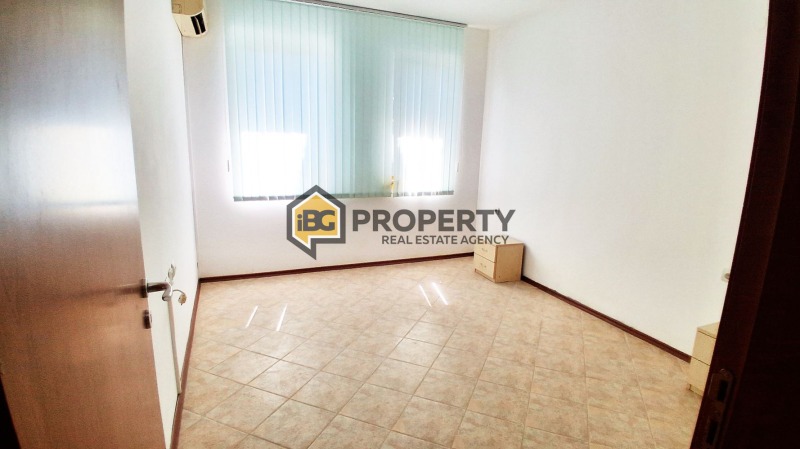 Продава  3-стаен област Добрич , с. Божурец , 120 кв.м | 70081145 - изображение [6]