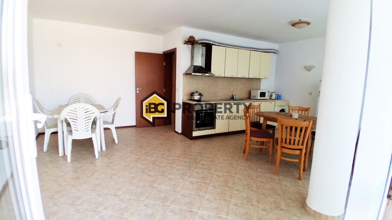 Продава  3-стаен област Добрич , с. Божурец , 120 кв.м | 70081145 - изображение [4]