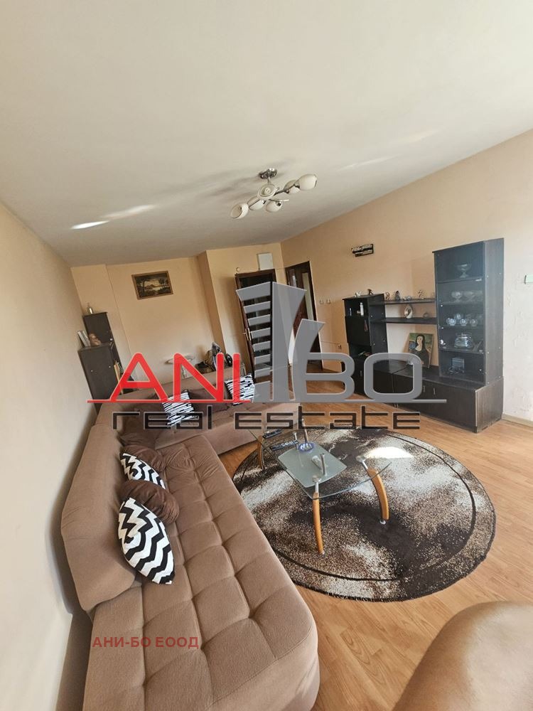 Zu verkaufen  3 Schlafzimmer Pernik , Zentar , 95 qm | 21944106 - Bild [2]