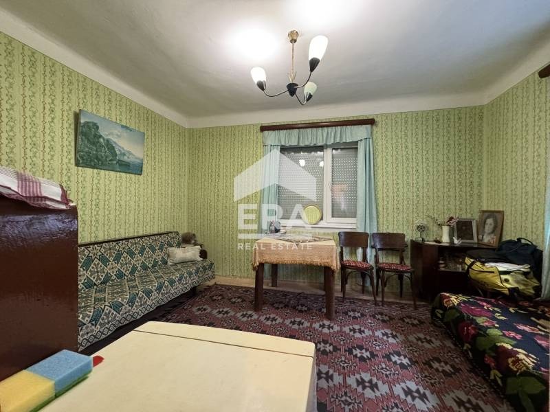 Продава КЪЩА, гр. Силистра, Център, снимка 3 - Къщи - 53429715