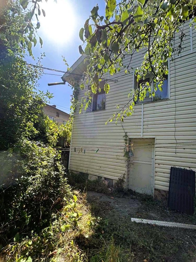 Продава КЪЩА, гр. Перник, Каменина, снимка 15 - Къщи - 55642302