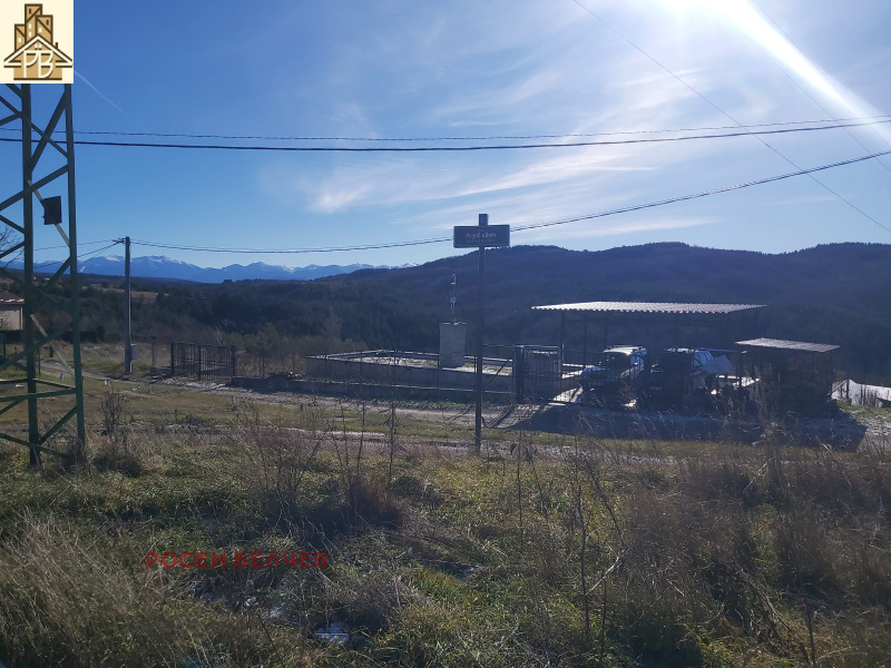 Till salu  Komplott Sofia , Plana , 4355 kvm | 89523803 - bild [3]