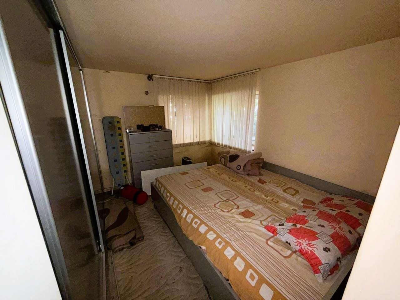 Продава КЪЩА, гр. Перник, Каменина, снимка 9 - Къщи - 55642302
