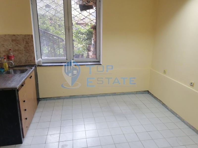 Продава 2-СТАЕН в град Велико Търново, Център - 60 кв.м / 77 300 € » 151 185.66 лв., ТОП ЕСТЕЙТ