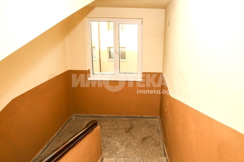 Myytävänä  1 makuuhuone Sofia , Tsentar , 55 neliömetriä | 60138044 - kuva [10]