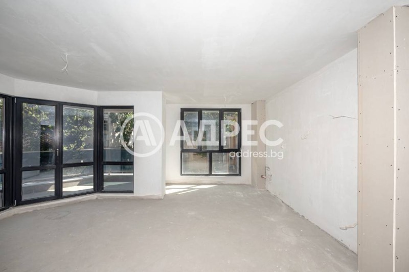 Te koop  1 slaapkamer Plovdiv , Mladezjki Chalm , 72 m² | 76599904
