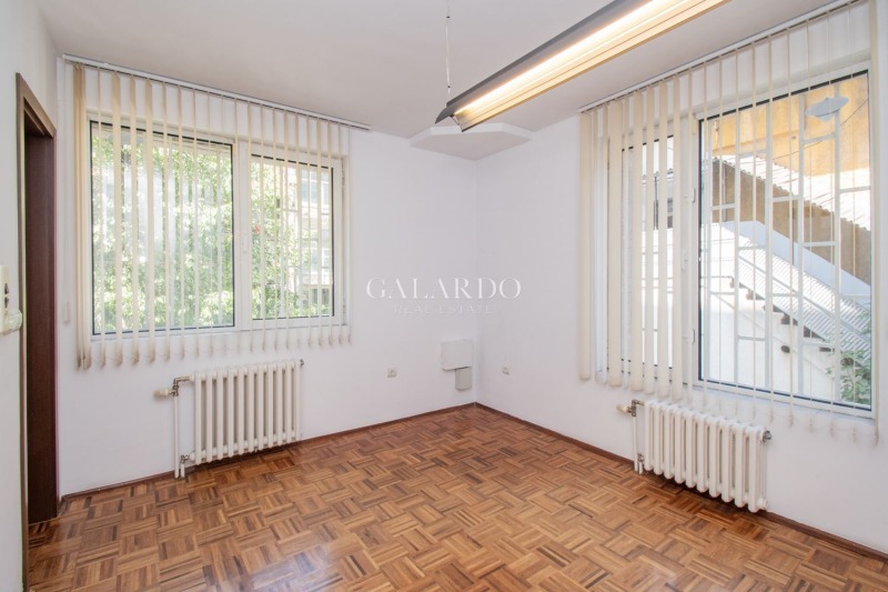 Na prodej  2 ložnice Sofia , Lozenec , 107 m2 | 48842829 - obraz [6]