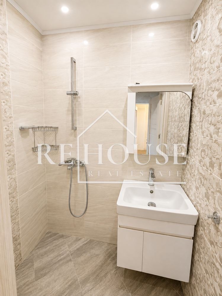 Продава 4-СТАЕН, гр. Варна, Център, снимка 15 - Апартаменти - 55625604