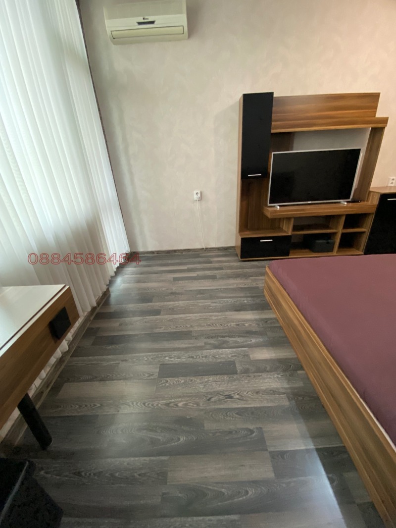 Myytävänä  3+ makuuhuone Veliko Tarnovo , Kolju Fitšeto , 140 neliömetriä | 89935960 - kuva [11]
