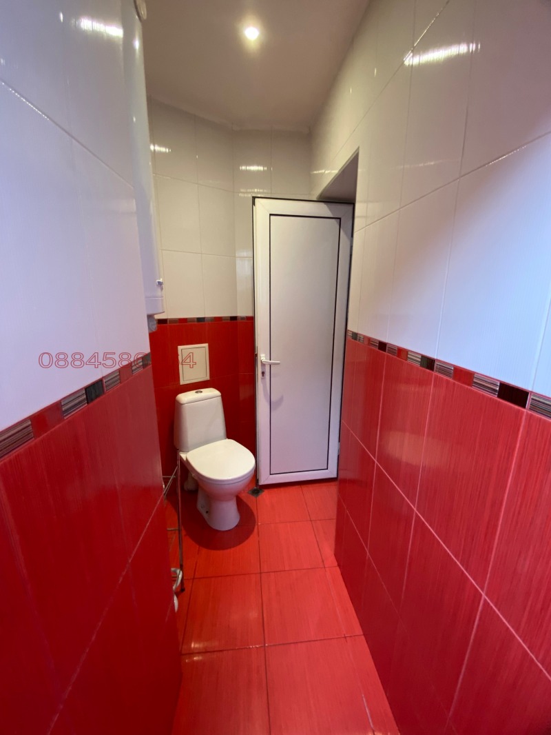 Myytävänä  3+ makuuhuone Veliko Tarnovo , Kolju Fitšeto , 140 neliömetriä | 89935960 - kuva [14]