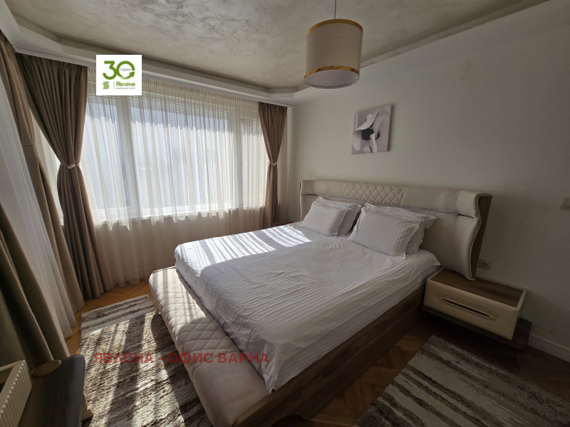 Продава ЕТАЖ ОТ КЪЩА, гр. Варна, Виница, снимка 5 - Етаж от къща - 52272210