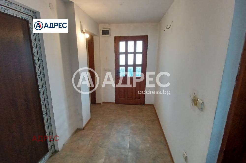 Продава КЪЩА, гр. Аксаково, област Варна, снимка 6 - Къщи - 54262104