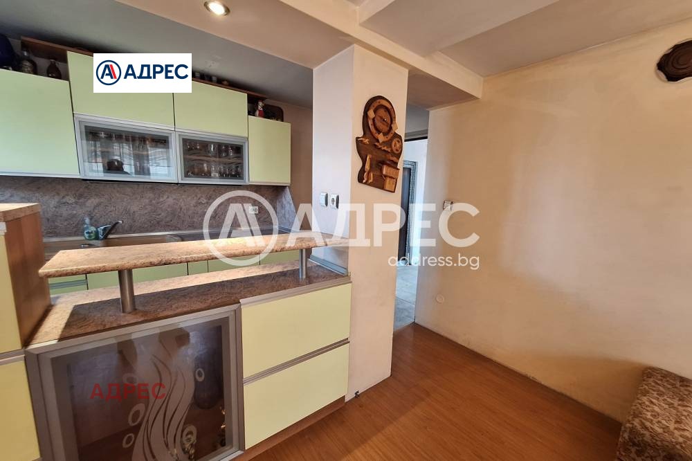 Продава КЪЩА, гр. Аксаково, област Варна, снимка 12 - Къщи - 54262104