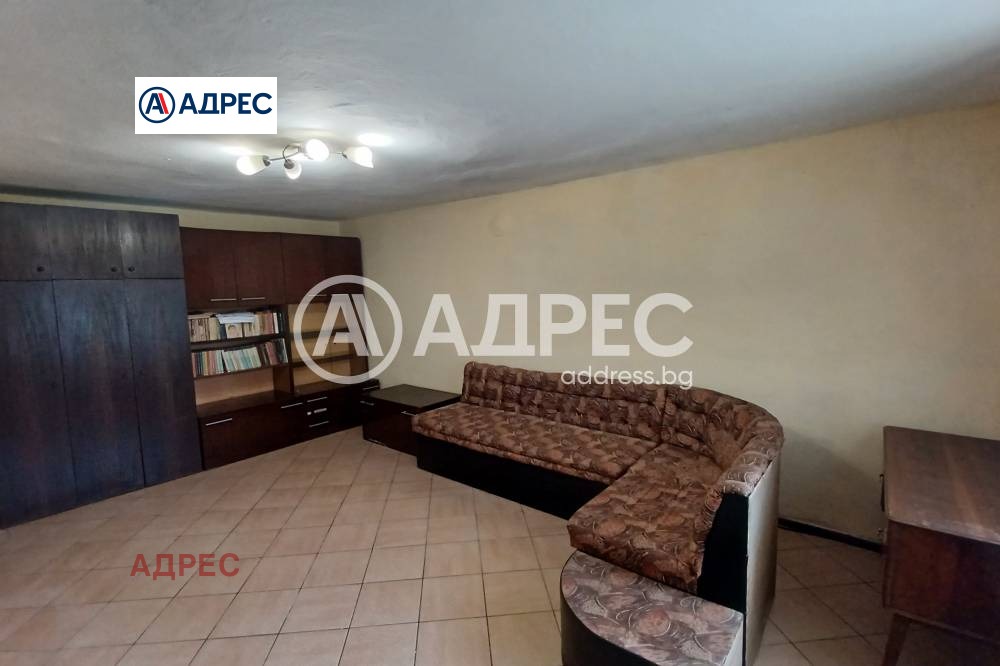 Продава КЪЩА, гр. Аксаково, област Варна, снимка 13 - Къщи - 54262104