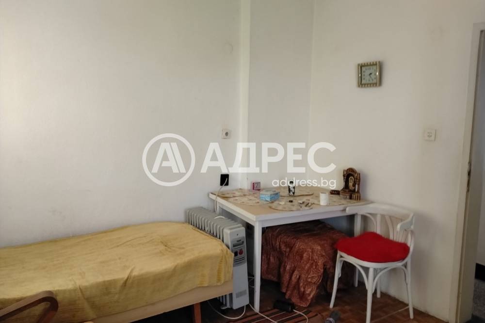 Продава КЪЩА, с. Първенец, област Пловдив, снимка 15 - Къщи - 54849016