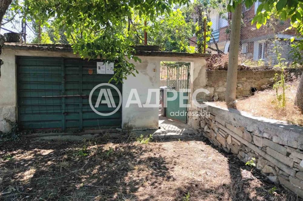 Продава КЪЩА, с. Първенец, област Пловдив, снимка 9 - Къщи - 54849016