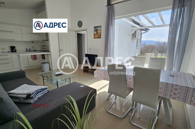 Продава КЪЩА в област Добрич, с. Рогачево - 54 кв.м / 75 000 € » 146 687.25 лв., АДРЕС
