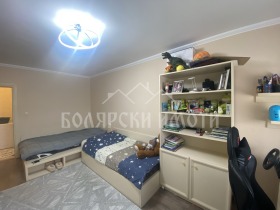 2 Schlafzimmer Buzludscha, Weliko Tarnowo 8