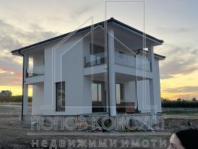 Casa Brestnik, região Plovdiv 3