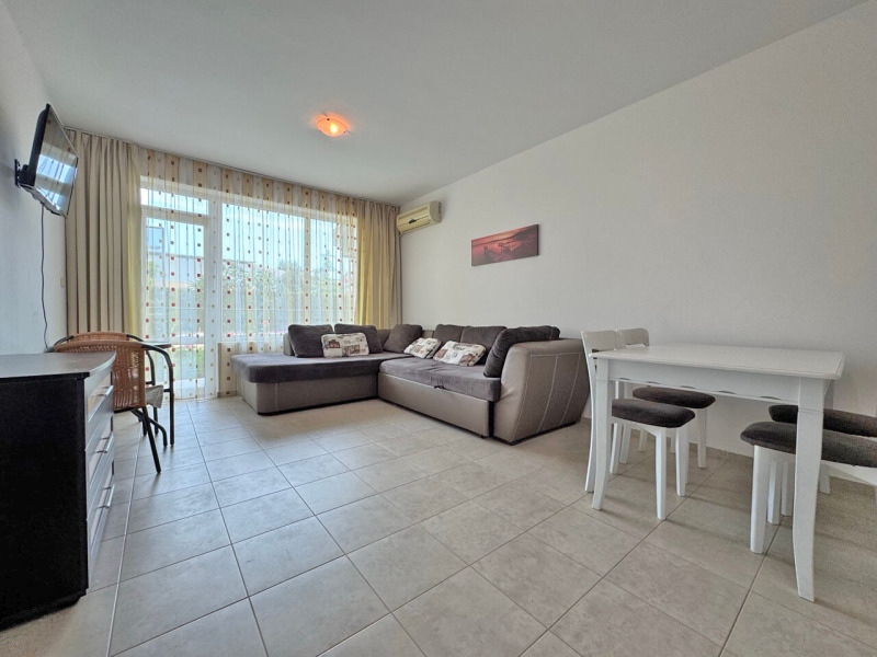 Продава  2-стаен област Бургас , к.к. Слънчев бряг , 66 кв.м | 20628857 - изображение [2]