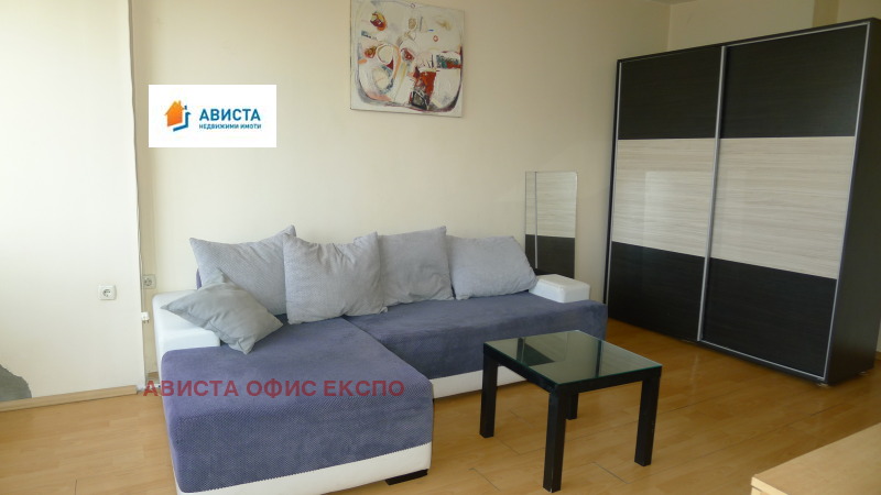 Продава 2-СТАЕН, гр. София, Изток