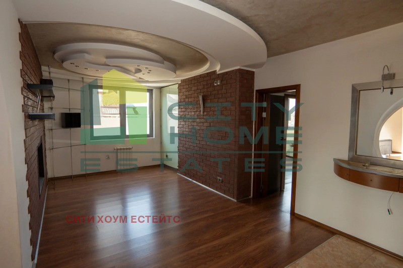 Till salu  2 sovrum Sofia , Hladilnika , 143 kvm | 49483203 - bild [8]