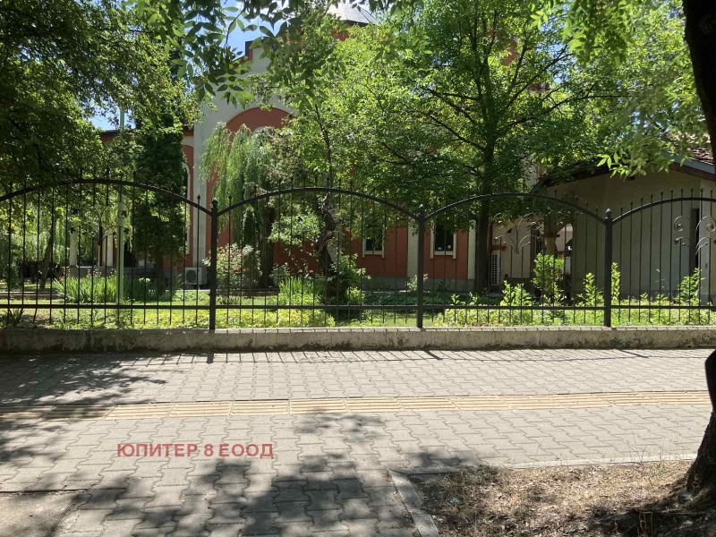 Продава  3-стаен град София , Лагера , 84 кв.м | 88118848