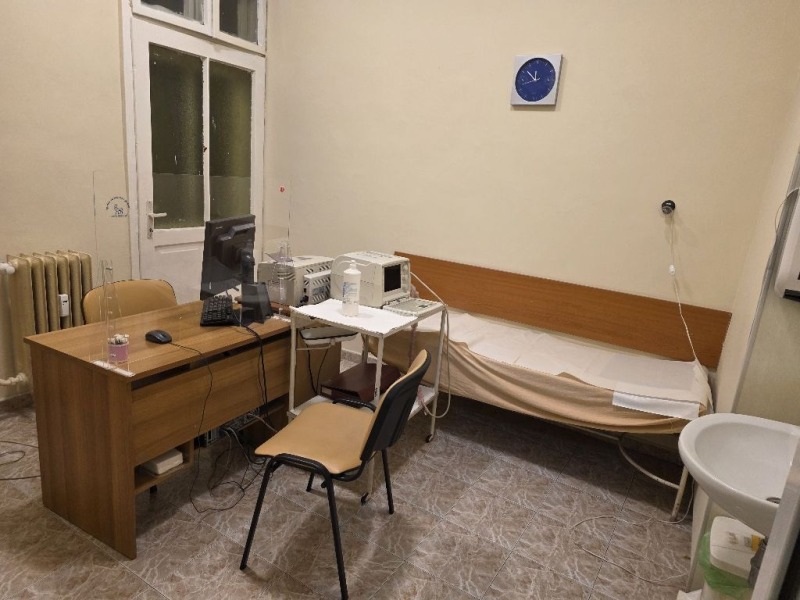 Продава МНОГОСТАЕН, гр. София, Център, снимка 5 - Апартаменти - 53170532