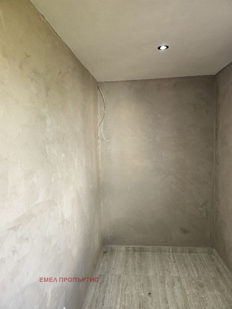 Продава КЪЩА, с. Бегуновци, област Перник, снимка 12 - Къщи - 55178460