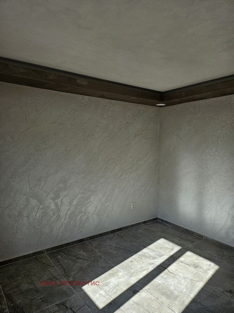 Продава КЪЩА, с. Бегуновци, област Перник, снимка 7 - Къщи - 55178460