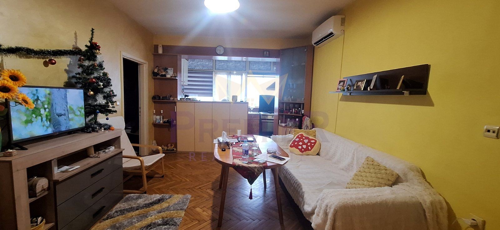 Продава 3-СТАЕН, гр. Варна, Цветен квартал, снимка 2 - Апартаменти - 54104837