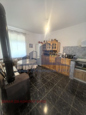 Casa Zlatar, región Shumen