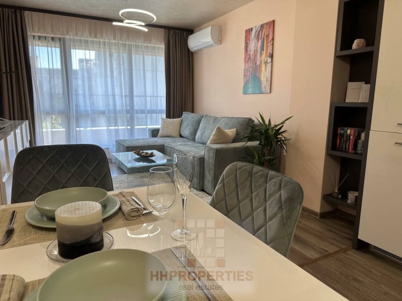 For Sale  1 bedroom Plovdiv , Mladezhki Halm , 63 sq.m | 93703099 - image [2]