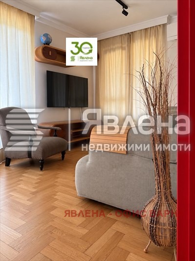 Продава 3-СТАЕН, гр. Варна, Бриз, снимка 2 - Апартаменти - 56217483