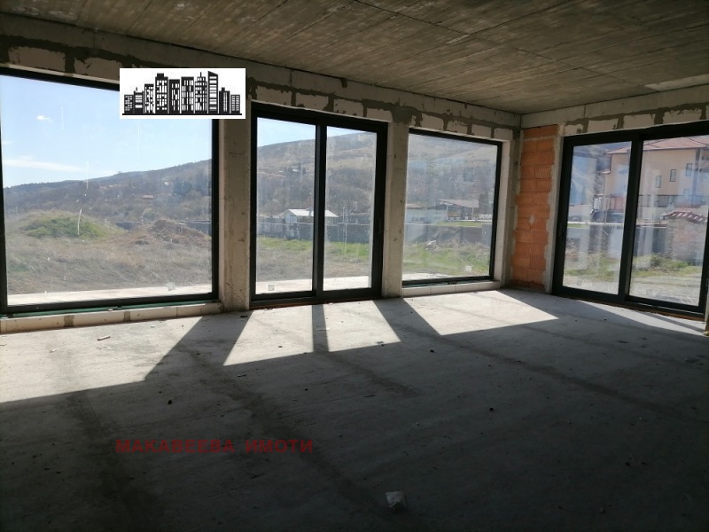 Продава  Къща област Пловдив , с. Белащица , 710 кв.м | 44113350 - изображение [12]