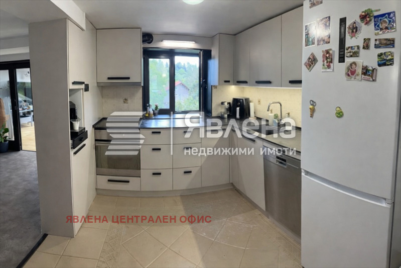 Продава КЪЩА, гр. София, с. Панчарево, снимка 5 - Къщи - 54117257