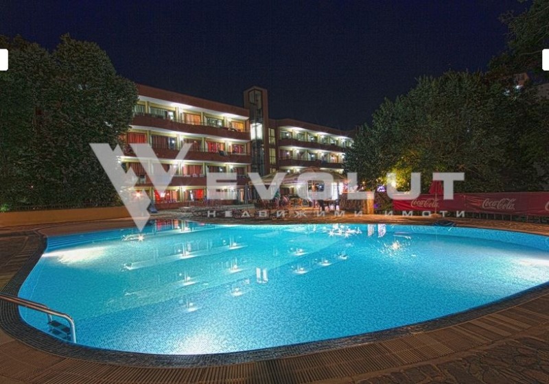 Продава  Хотел град Варна , к.к. Златни пясъци , 5500 кв.м | 46103270