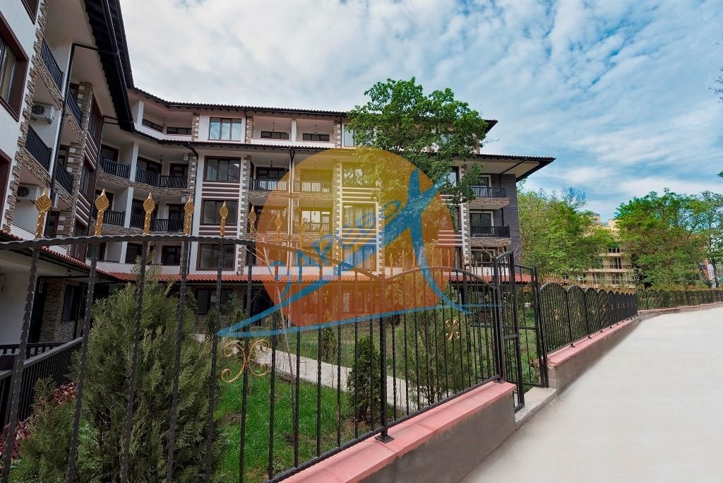 Продава 2-СТАЕН, гр. Приморско, област Бургас, снимка 2 - Апартаменти - 49120711