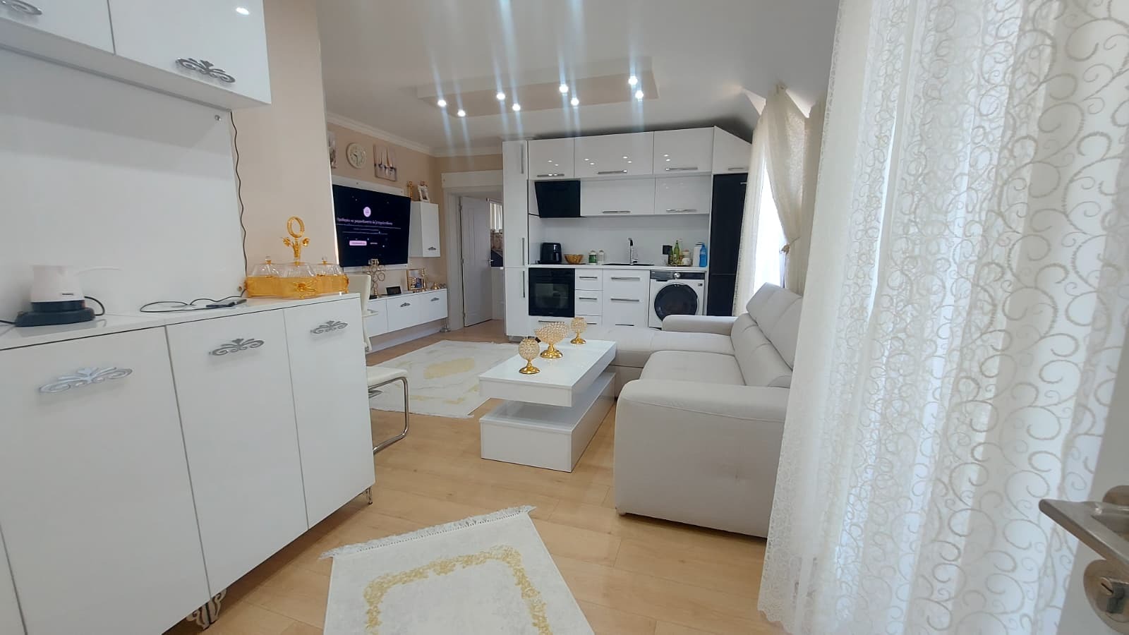 Продава 3-СТАЕН, гр. Хасково, Център, снимка 2 - Апартаменти - 54564273