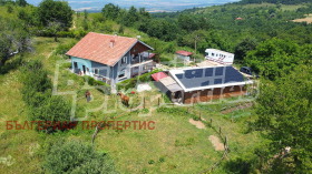 House Stolat, region Gabrovo