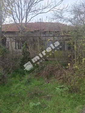 Casa General Inzovo, regione Yambol