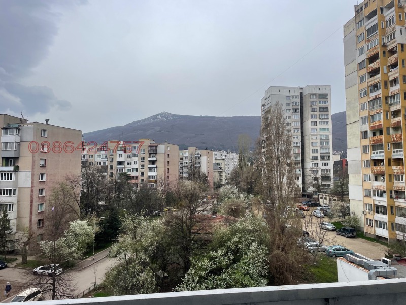 Til salgs  2 soverom Sofia , Bakston , 80 kvm | 88330667