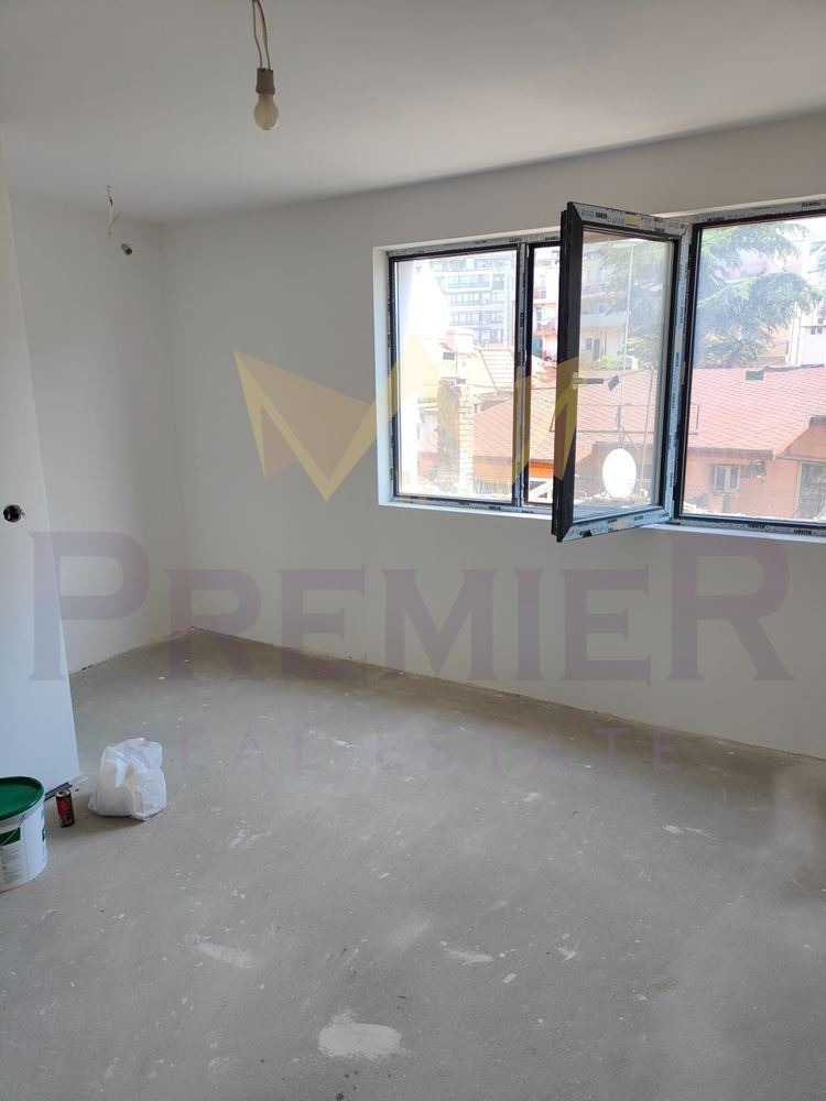 Продава 3-СТАЕН, гр. Варна, Погреби, снимка 3 - Апартаменти - 53822355